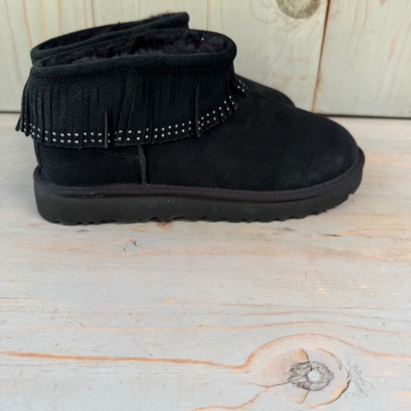 UGG CLASSIC ULTRA MINI FRINGE BLING BLACK BOOTIES Nib - Picture 1 of 8